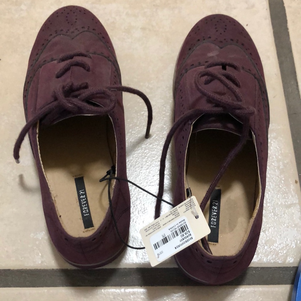 NWT Forever 21 shoes.  Burgundy size 7 women.